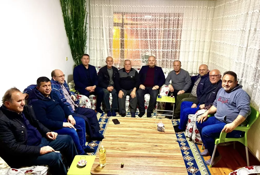Gölhisar’da hane ziyaretleri sürüyor Başkan Sertbaş manevi iklimi sahada değerlendiriyor