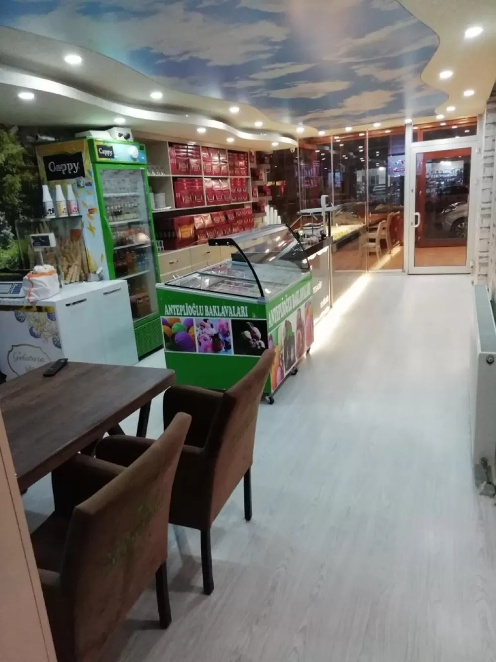 Anteplioğlu'ndan Ramazan'a özel 'Dondurma' jesti! Tatlı alana yarı fiyatına