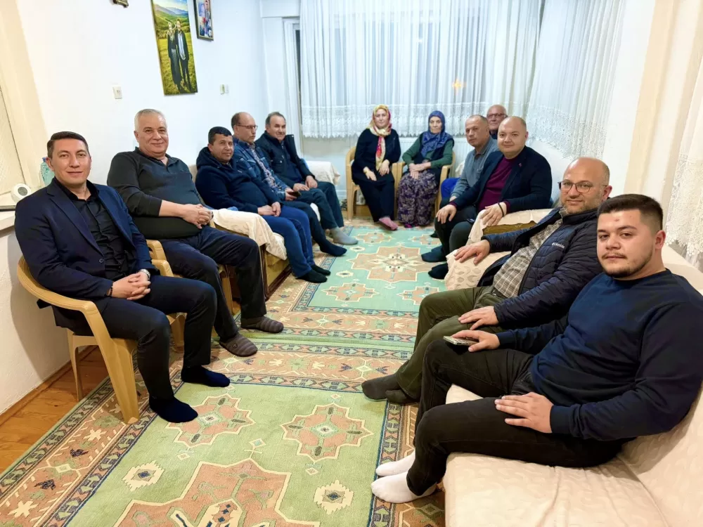 Gölhisar’da hane ziyaretleri sürüyor Başkan Sertbaş manevi iklimi sahada değerlendiriyor