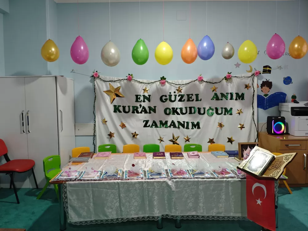 Miniklerin Kur'an sevinci Kelebekler sınıfı ilk adımı attı