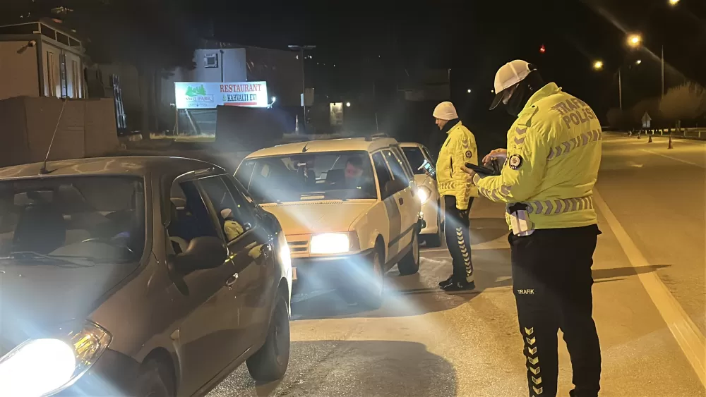 Zarfı trafik polisine açtırdı Bir aylık heyecan uygulama noktasında son buldu