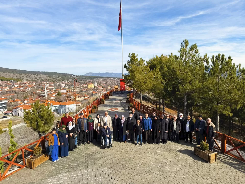 Şehit annesinin duaları Şehitler Anıtı’nda yankılandı