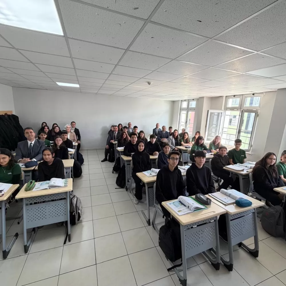 Kaymakam Kuruca’dan mesleki eğitime tam destek Sınıflarda gelecek planları konuşuldu