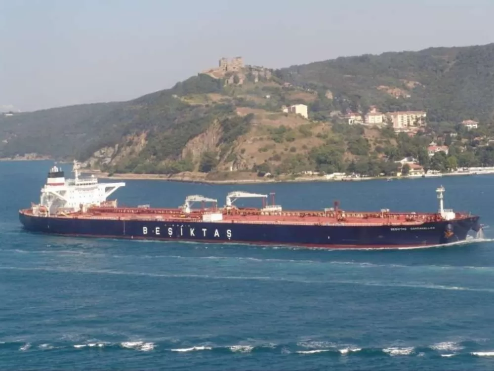 Türk şirketine ait petrol tankeri Altura’ya Karadeniz’de İHA ve İDA saldırısı iddiası