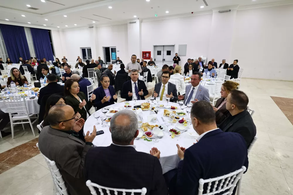 Burdur’da protokol gönül sofrasında buluştu