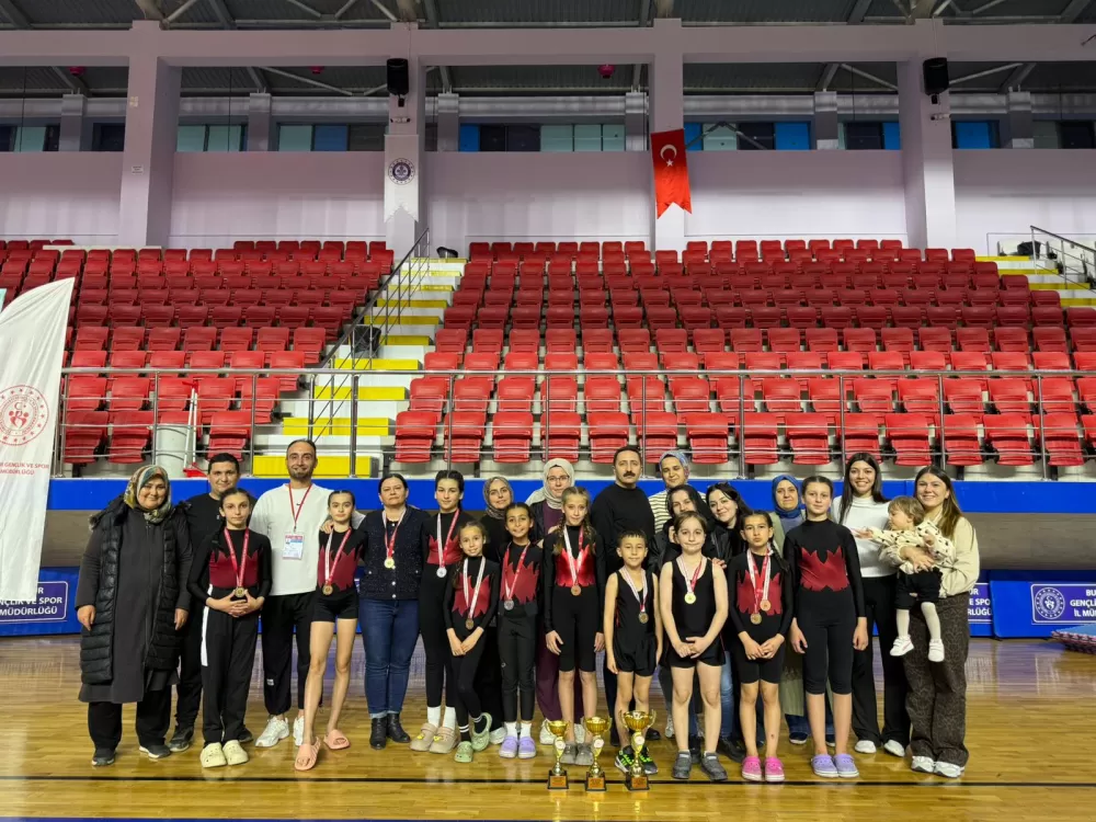 Burdur’da artistik cimnastik heyecanı Aura Kids sporcularından 18 derece