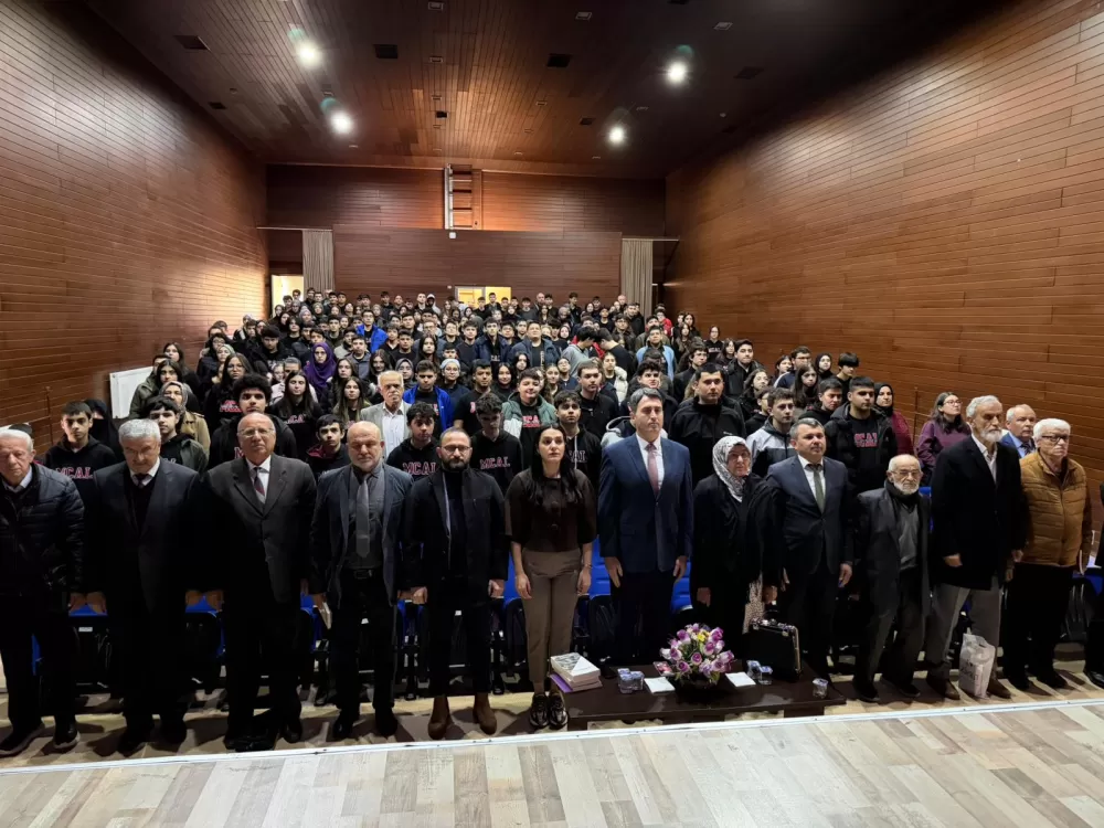 Gençler yazarlarla buluştu Bucak’ta ilham veren etkinlik