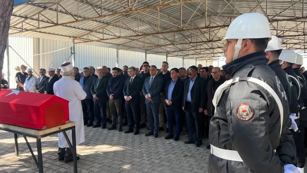 Emekli Vali Yardımcısı Mestan Deniz son yolculuğuna uğurlandı