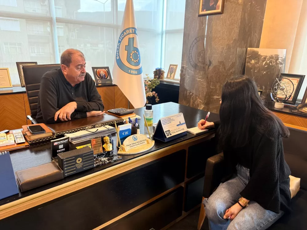 Bucak Sağlık Yüksekokulu öğrencilerinden Bucak Ticaret ve Sanayi Odası’na ziyaret