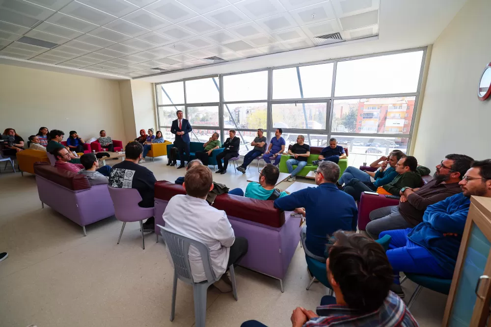 Başkan Ercengiz’den Doktorlara ziyaret