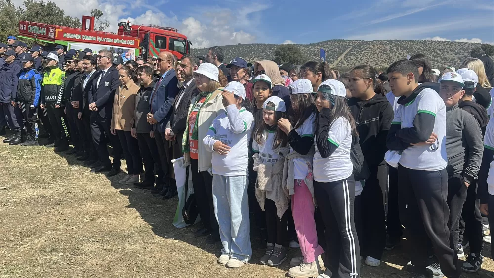 Burdur’da 21 Mart Dünya Ormancılık Günü’nde 1000 fidan toprakla buluştu