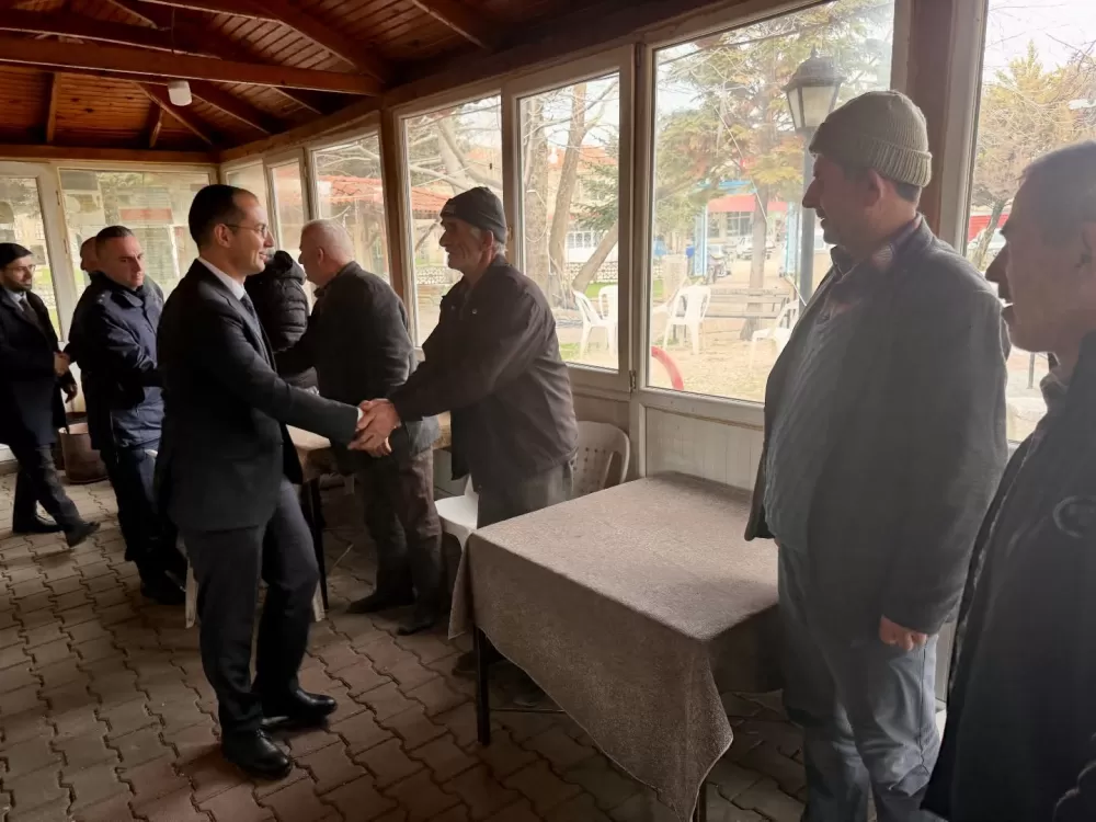 Çavdır Kaymakamı Özgü Özen’den 100 yaşındaki Esma Çalışan’a anlamlı ziyaret