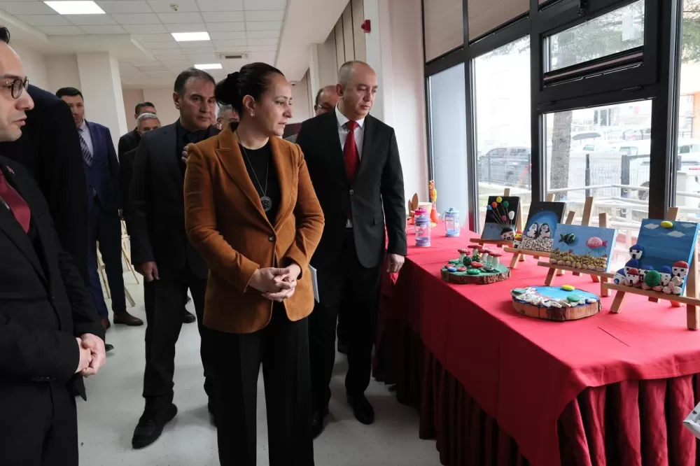 Burdur’da 62. Kütüphane Haftası 'İyileştiren Kütüphaneler' temasıyla kutlandı