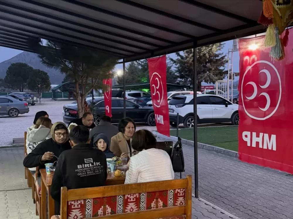 Bucak'ta MHP'den anlamlı 18 Mart Şehitleri anma iftarı