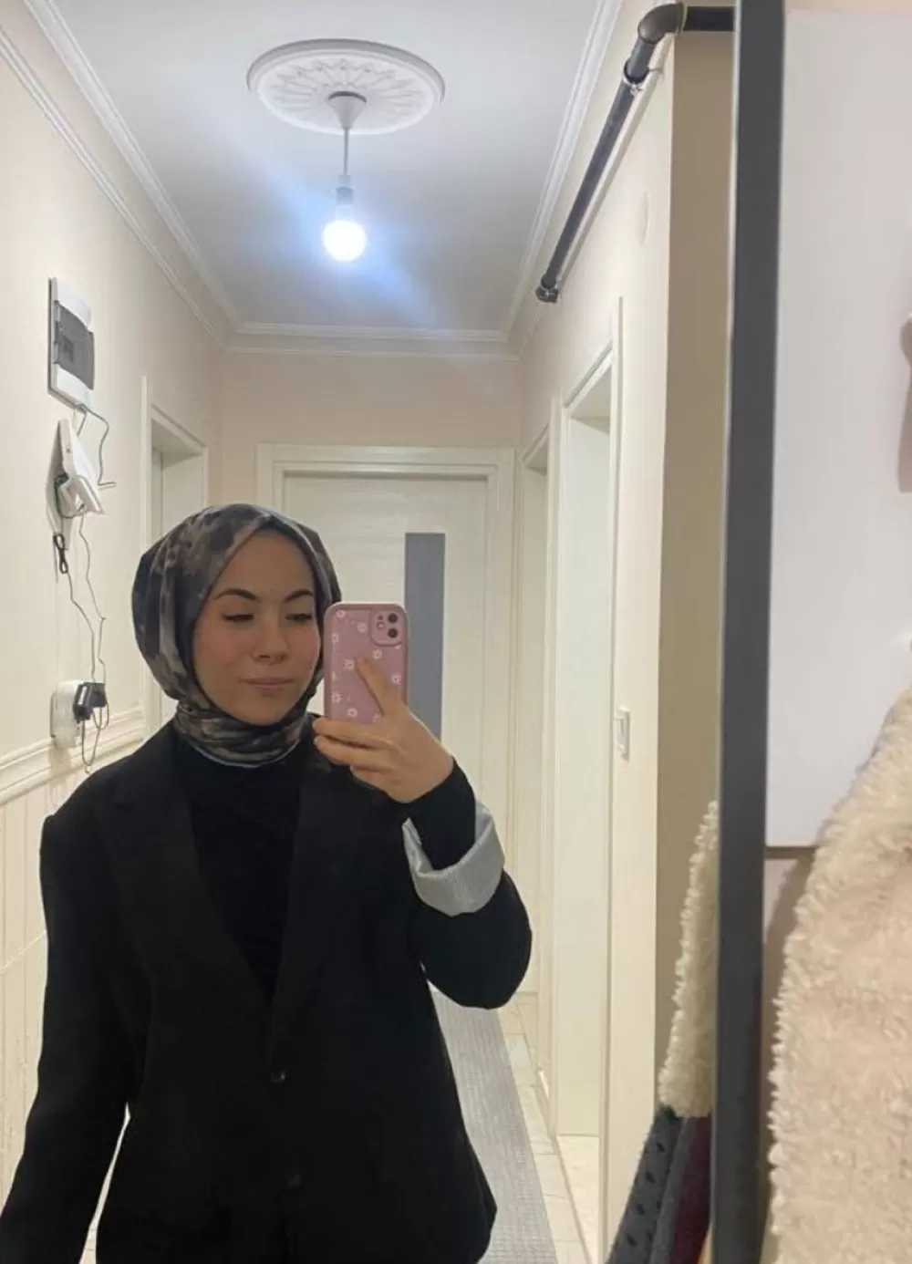 Isparta-Antalya yolundaki kazada hayatını kaybeden nişanlı çift Ağlasun’da toprağa verildi