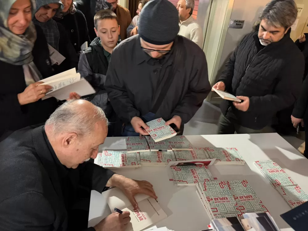 Bucak’ta eğitim ve kişisel gelişim buluşması Oğuz Saygın’dan ilham veren konferans