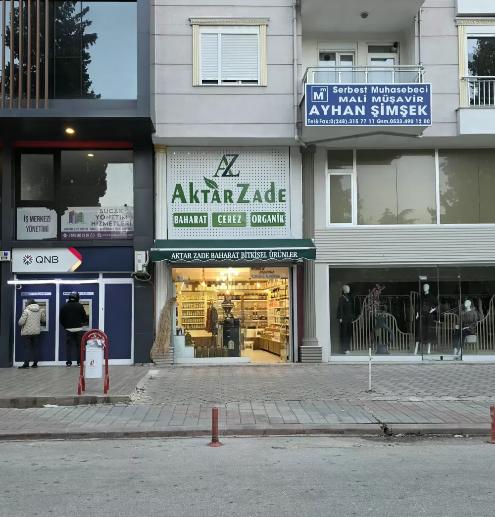 Bucak’ta Aktarzade hizmete açıldı! Açılışa özel %15 indirim