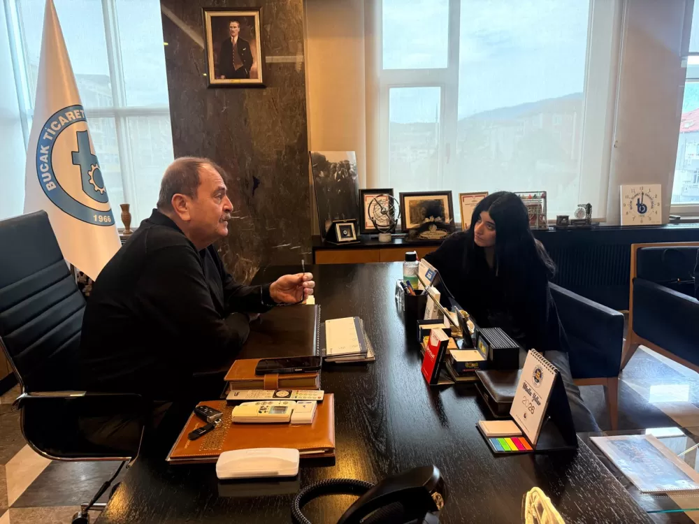 Bucak Sağlık Yüksekokulu öğrencilerinden Bucak Ticaret ve Sanayi Odası’na ziyaret