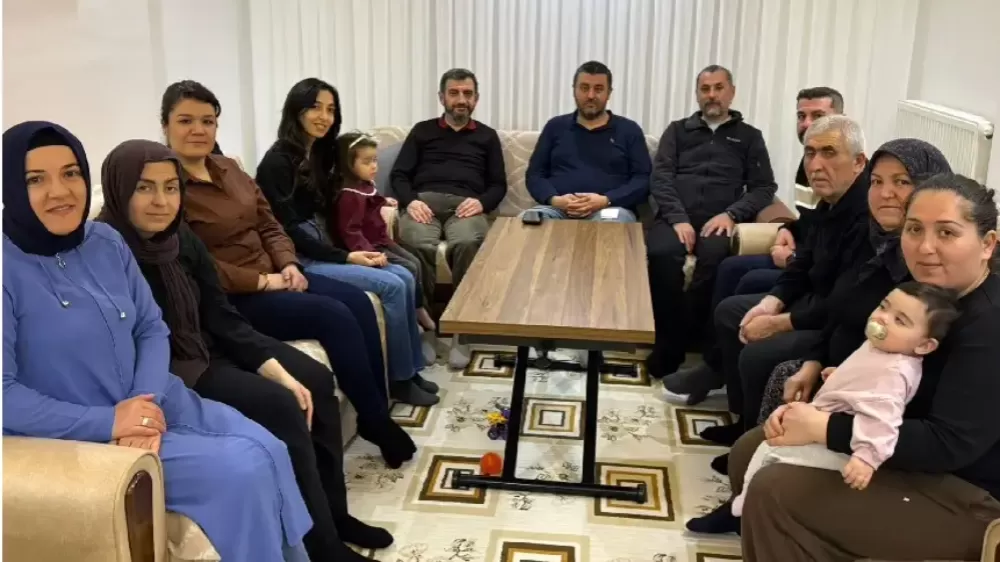 AK Parti Kadın Kolları'ndan İftar Ziyareti: Birlik ve Beraberlik Vurgusu