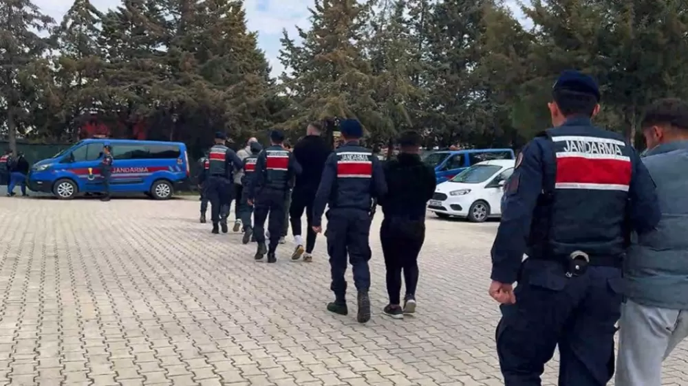 Antalya Ve Burdur'da Büyük "Narko Kapanı" operasyonu: 22 gözaltı