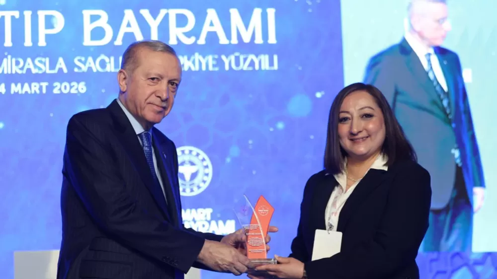Burdur'un Gelini  Hemşire Safure Aksoy'a Cumhurbaşkanı Erdoğan'dan Hizmet Ödülü