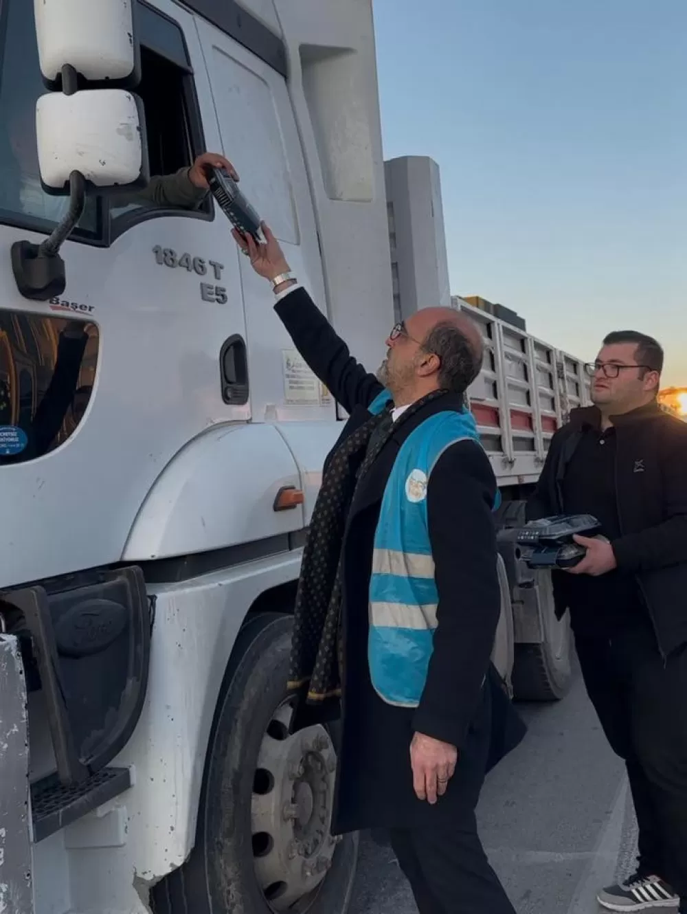 AK Parti Burdur iftar öncesi sahada 'Aynı heyecanla'