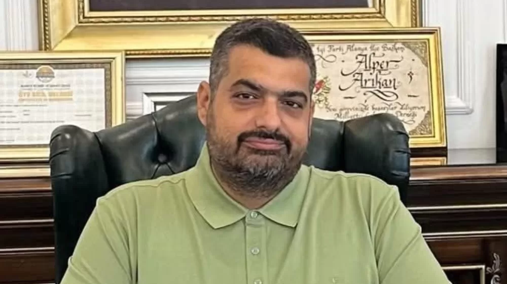 Hayatını kaybeden Zafer Partisi Alanya İlçe Başkanı son yolculuğuna uğurlandı