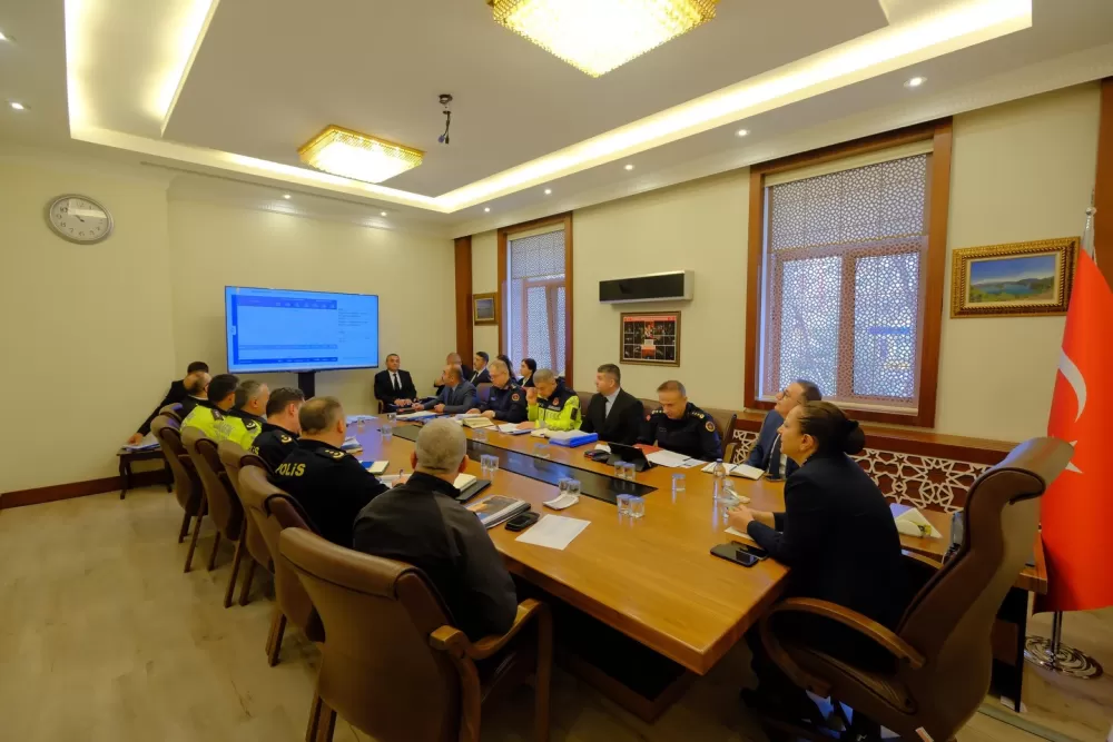 Burdur’da genişletilmiş asayiş toplantısı gerçekleştirildi
