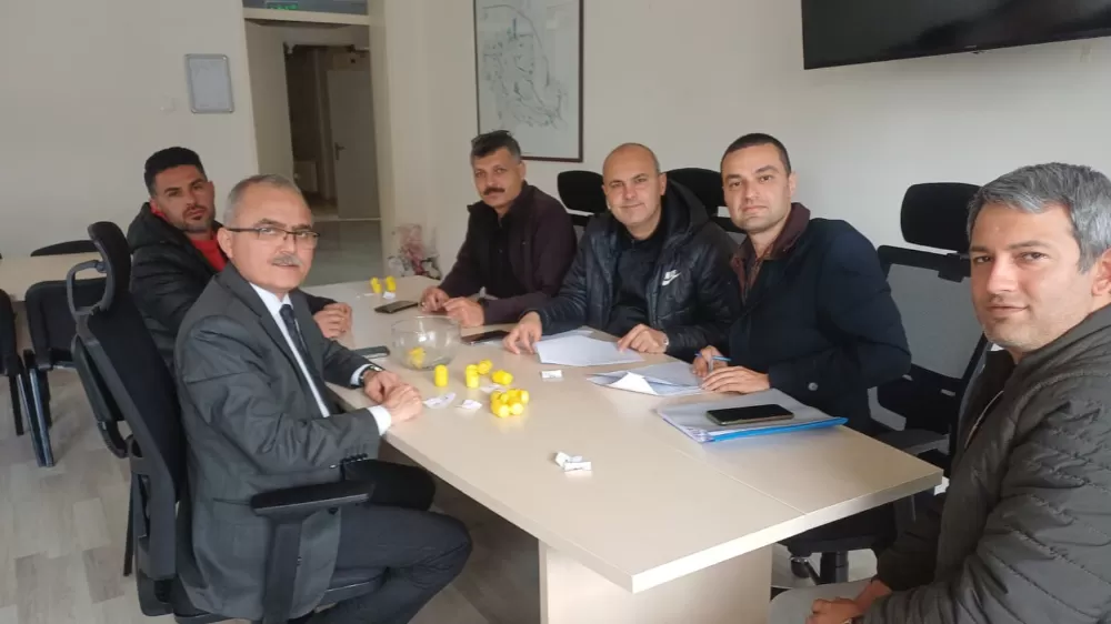 Korkuteli’nde Geleneksel Çocuk Oyunları Heyecanı Eşleşmeler Belli Oldu!