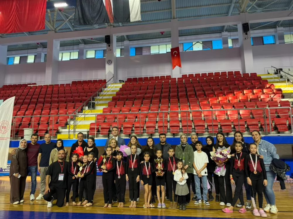 Burdur’da artistik cimnastik heyecanı Aura Kids sporcularından 18 derece