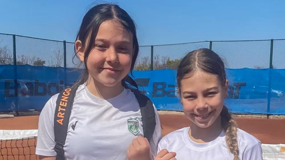 Manavgat Belediyesi Tenis Kulübü Sporcularından Antalya’da derece