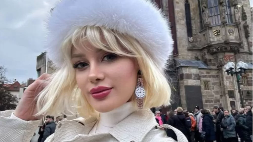 Modacı Sosyal medya fenomeni Ayşegül Eraslan evinde ölü bulundu