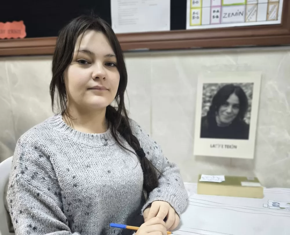 Bucak'ta kütüphaneler haftası kapsamında 'Yazarlar ve Şairler Sokağı' kuruldu