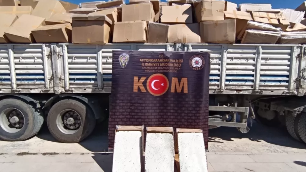 Polis piyasa değeri yaklaşık 8 milyon TL olan makaron ele geçirdi