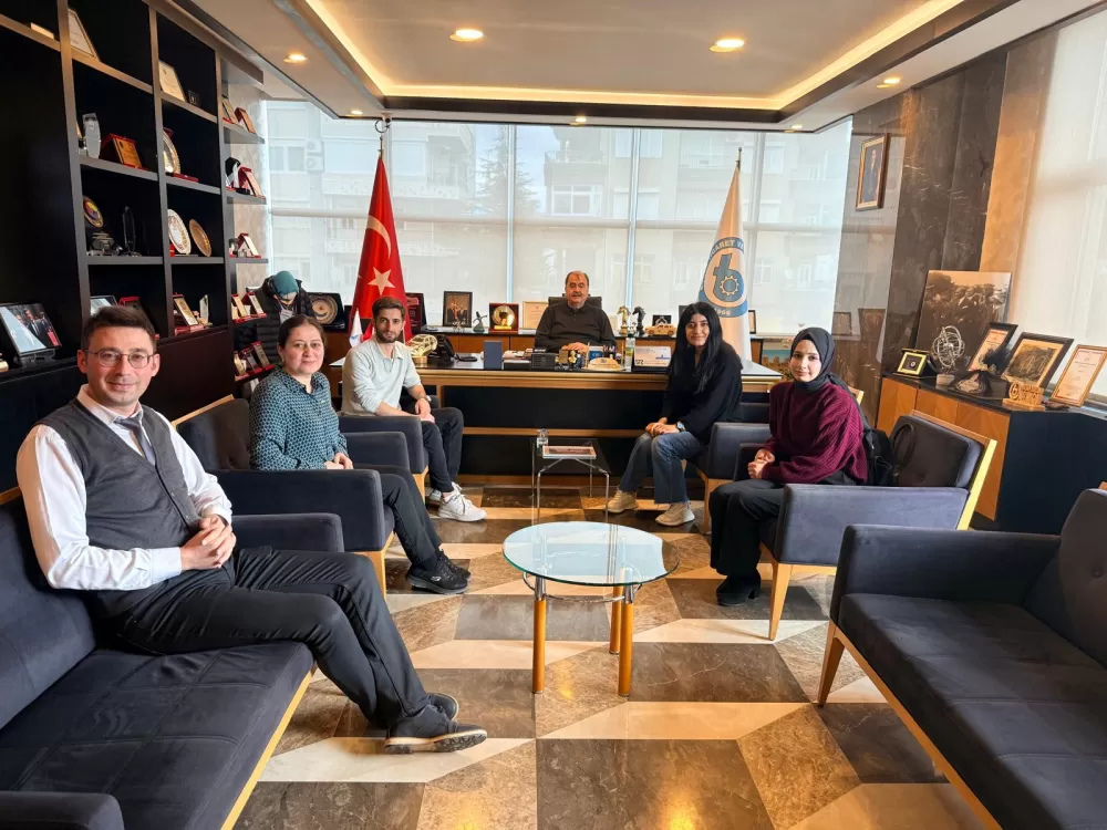 Bucak Sağlık Yüksekokulu öğrencilerinden Bucak Ticaret ve Sanayi Odası’na ziyaret