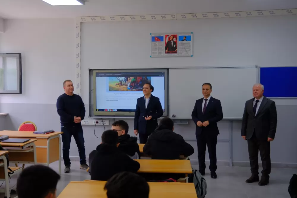 Vali Bilgihan’dan Burdur Mesleki ve Teknik Anadolu Lisesi’ne ziyaret