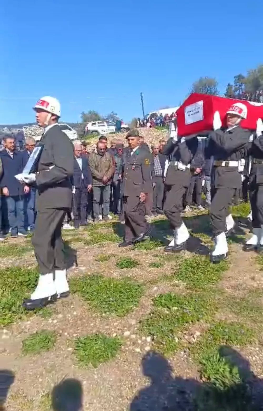 Kıbrıs gazisi törenle toprağa verildi