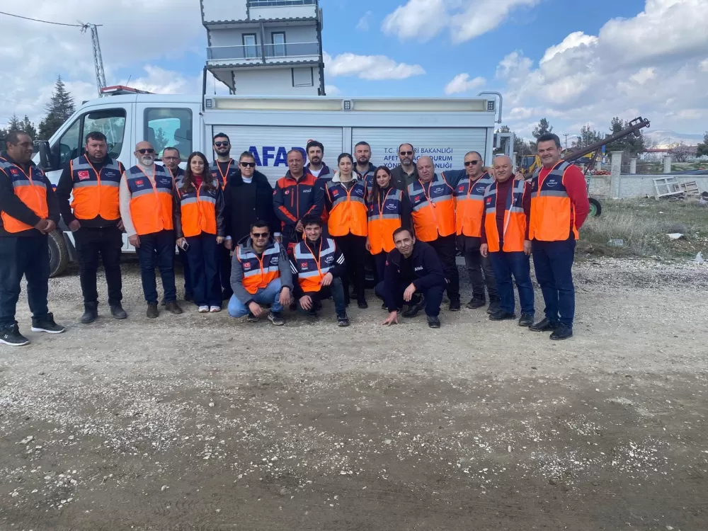 Tefenni’de enkazda arama kurtarma eğitimi tamamlandı