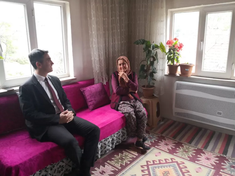 Bucak'ta Yaşlılara Saygı Haftası'na özel anlamlı ziyaret