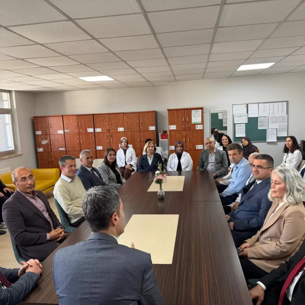 Kaymakam Kuruca’dan mesleki eğitime tam destek Sınıflarda gelecek planları konuşuldu