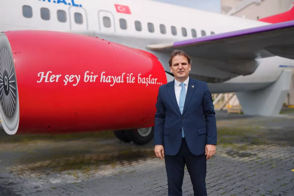 Antalya’da geleceğin havacıları yetişiyor Lise bahçesinde dev uçakla uygulamalı eğitim