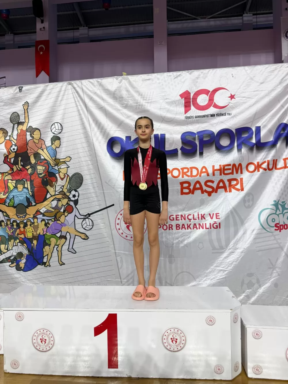 Bucak Ayşe Sak Ortaokulu cimnastikte Burdur il şampiyonu oldu