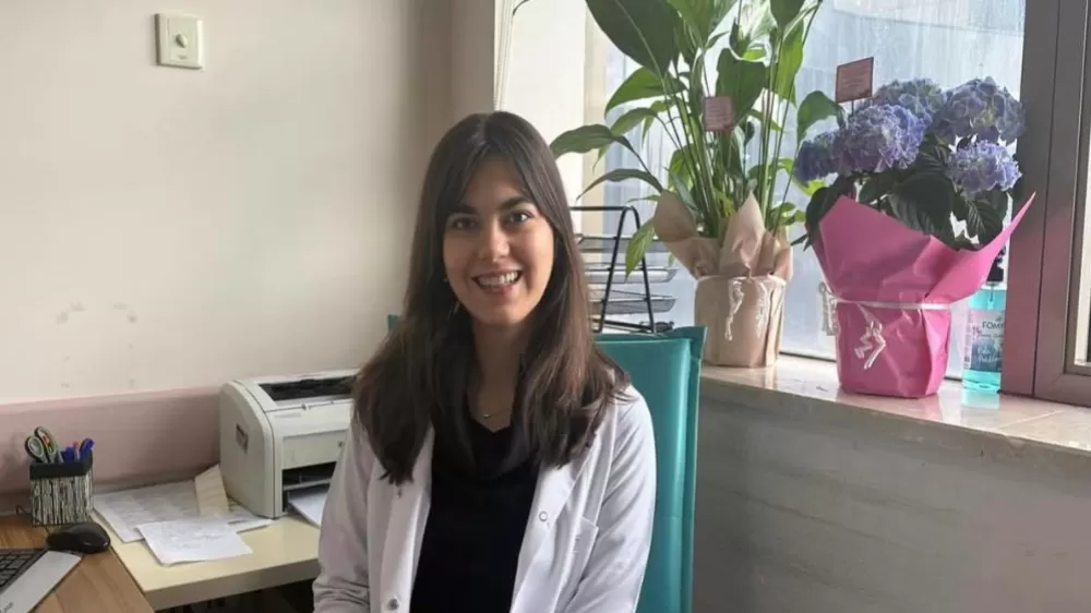 Yalvaç Devlet Hastanesi'nde Kadın Hastalıkları ve Doğum Uzmanı Dr. Seda Demiray Çetin, Göreve  başladı.