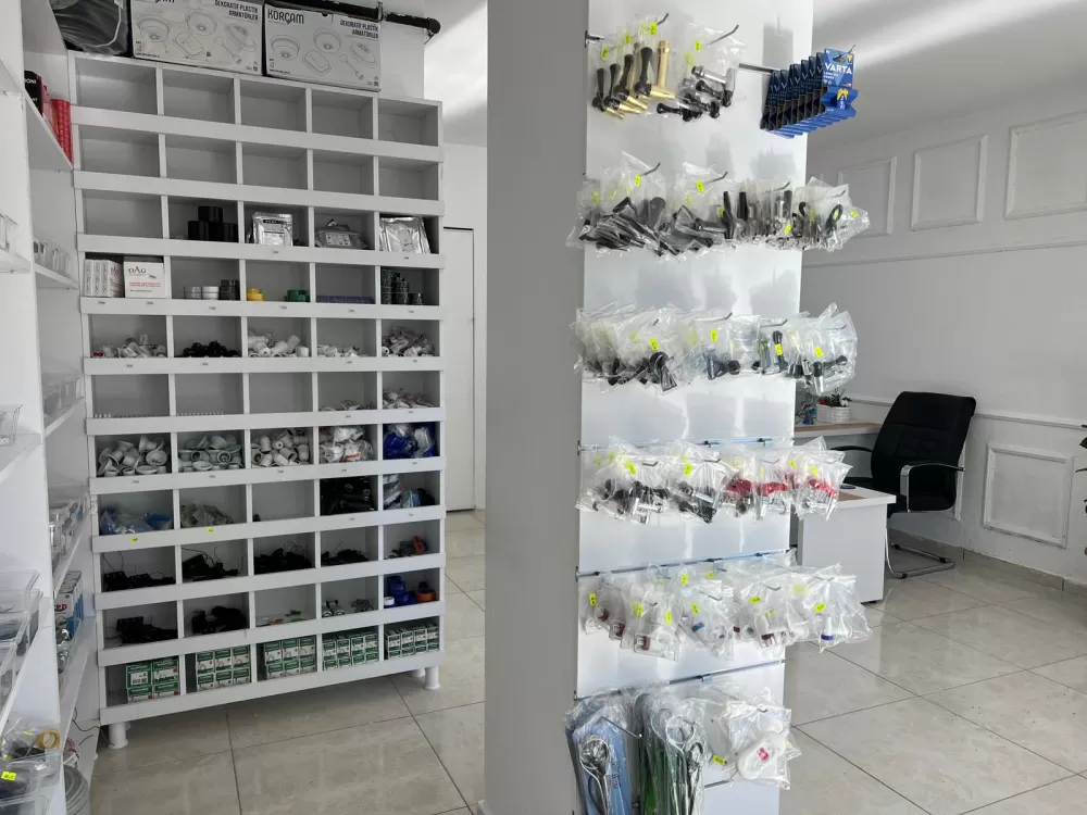 Bucak’ta Ahmet Elektrik Elektronik Açıldı 