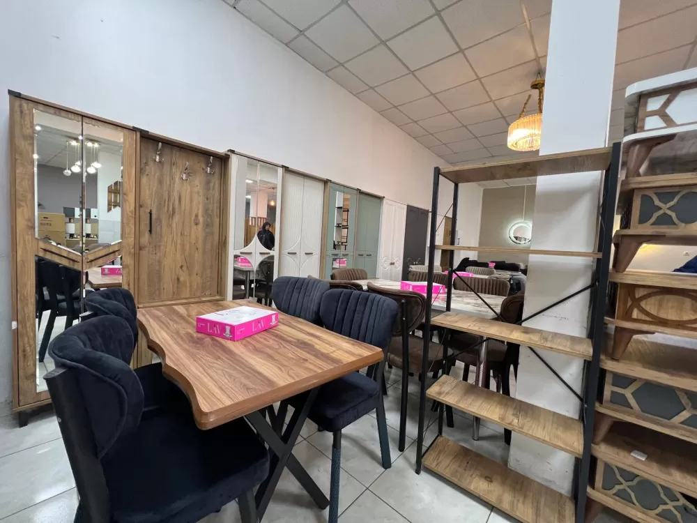 Bucak’ta Modern Mobilya Kapılarını Açtı