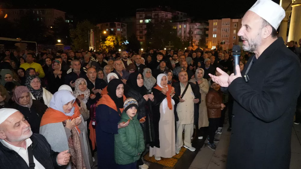 16 yıldır Bekliyorlardı hasret sona erdi, hacı adayları kutsal topraklara uğurlandı