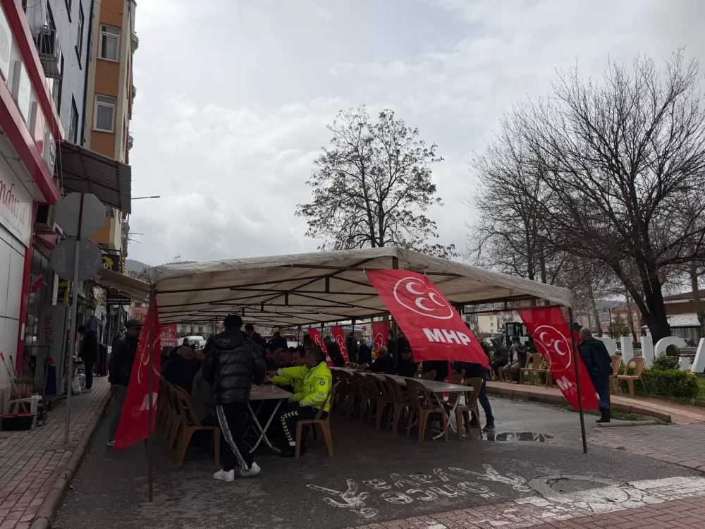 Alparslan Türkeş Bucak'ta unutulmadı! Vefatının 29. yılında dualarla andı