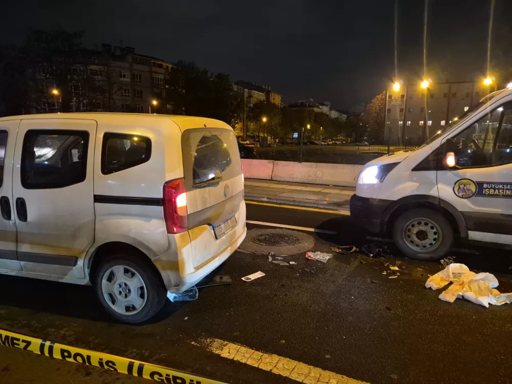 Ankara Çankaya'da Motor İle Otomobilin karıştığı kazada motor sürücüsü ağır yaralandı 