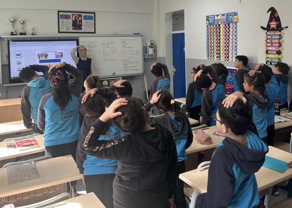 Kucaklaşma Zamanı Projesiyle çocuklar hareketlendi, veliler bilinçlendi