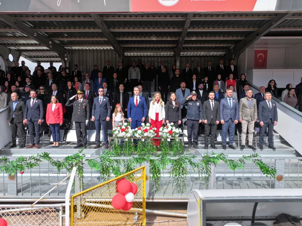 17 Yıl sonra aynı heyecan Bucak Stadı’nda Bayram coşkusu